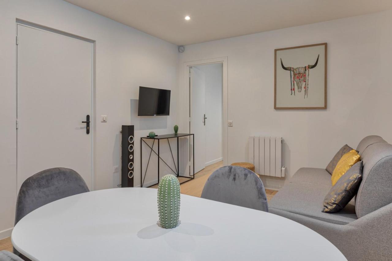 Residence Villette - Buttes Chaumont Botzaris パリ エクステリア 写真